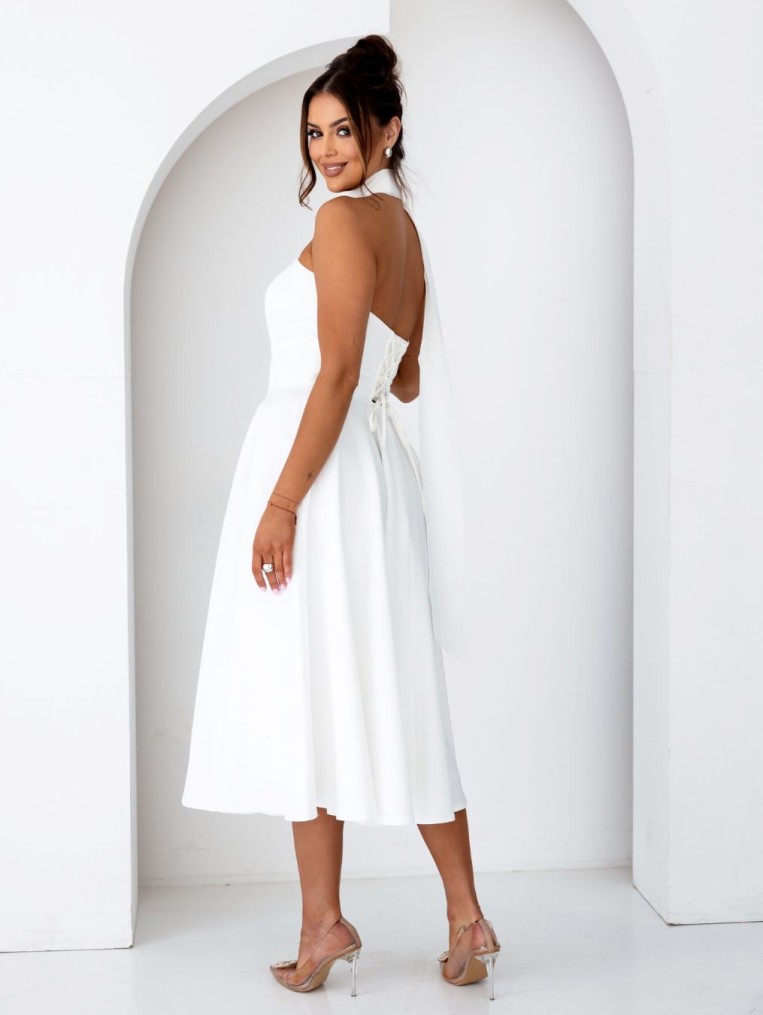 Asti Biała Gorsetowa Sukienka Midi Z Szalem I Wiązaniem Na Plecach